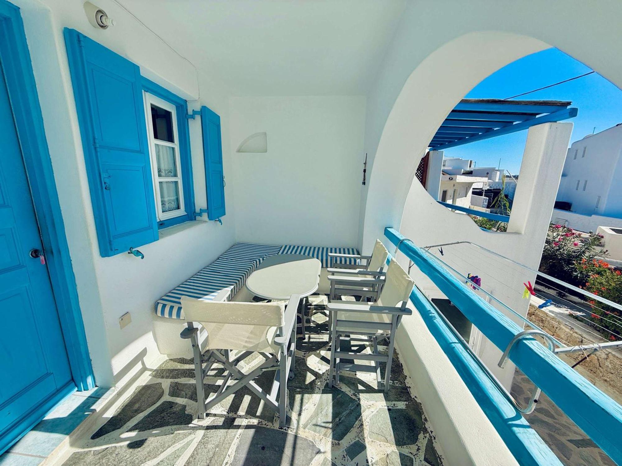 Stylish 2 Bd Escape With Patio At Appartement