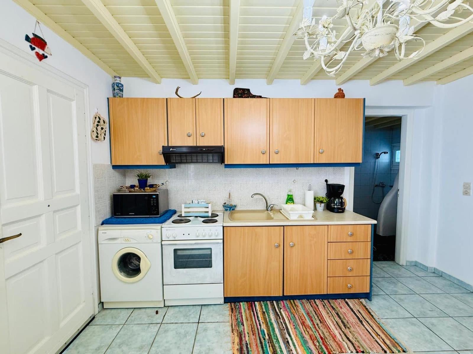 Apartment Stylish 2 Bd Escape With Patio At