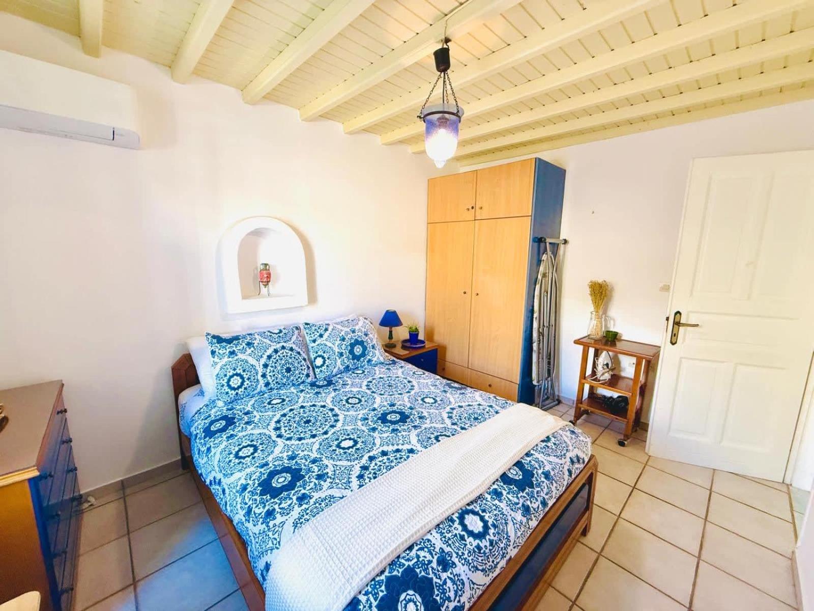 Apartment Stylish 2 Bd Escape With Patio At Ornos (Mykonos)
